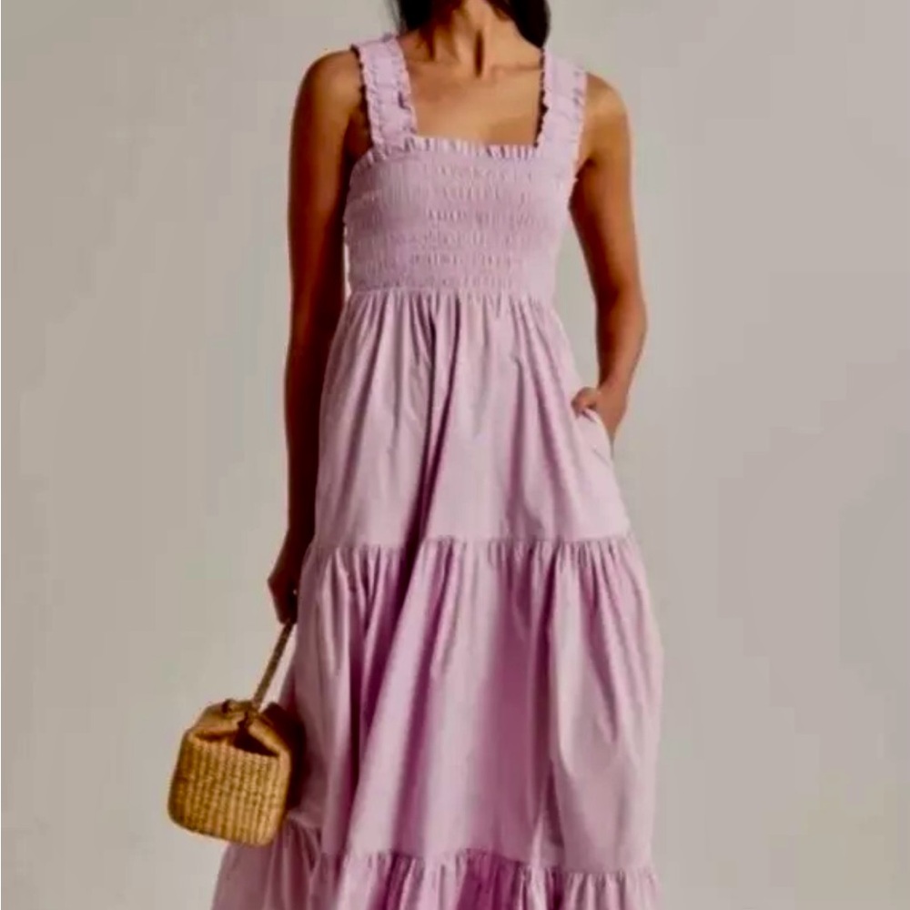 ✨SALE✨Abercrombie & Fitch light pink Tiered Ruffled Maxi Sundress